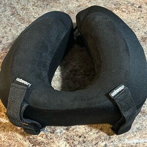 Cabeau Neck pillow